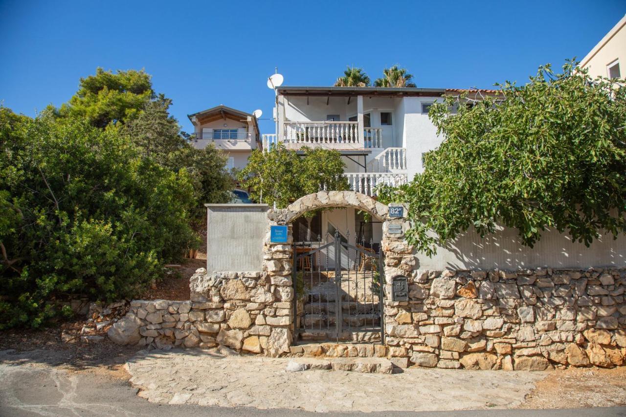 Apartments By The Sea Milna, Vis - 8895 Rukavac  Exterior photo